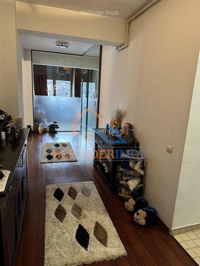 Apartament 3 Camere De Vanzare Titan Diham Basarabia Imobiliare Ro