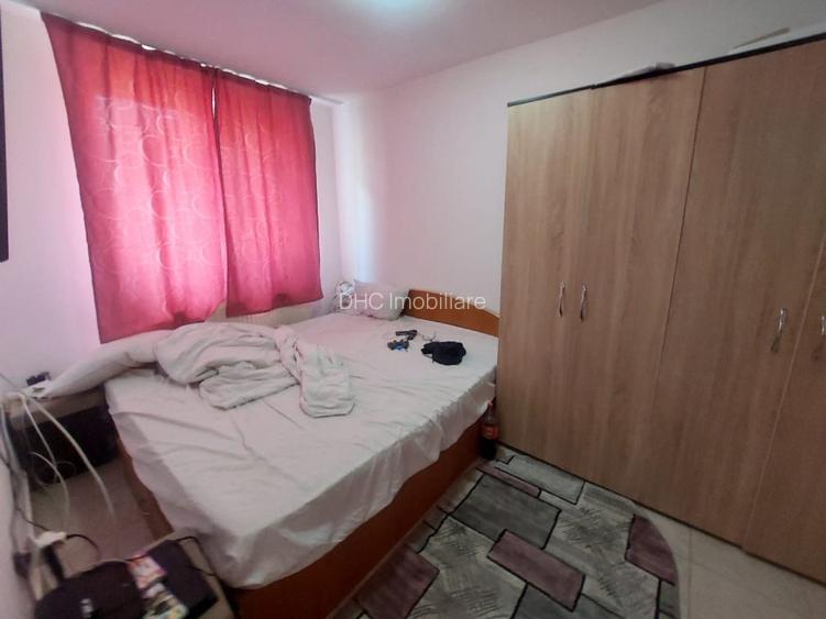 Apartament Camere Zona Antiaeriana Cu Centrala Termica Proprie