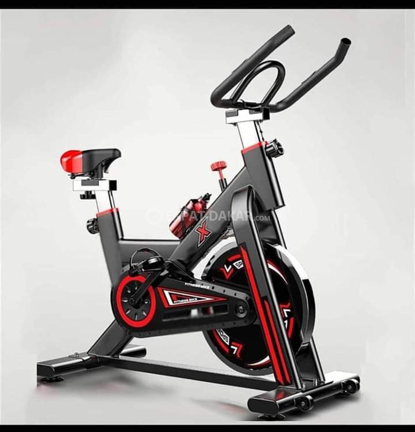 Vélo de spinning à vendre 2025