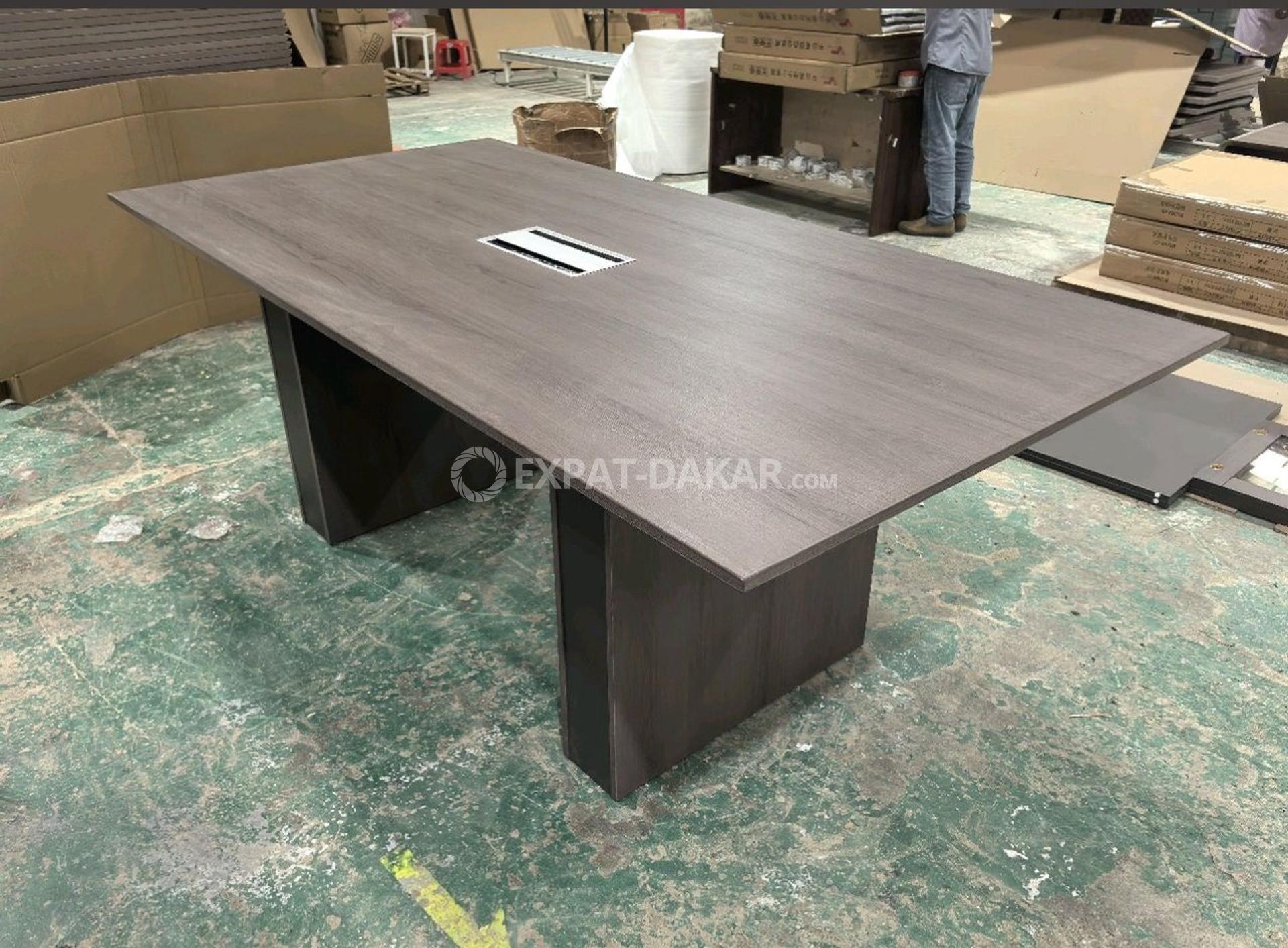 Abri De Jardin En Résine Gris 3,65m² + Kit De Fondation - JOBU