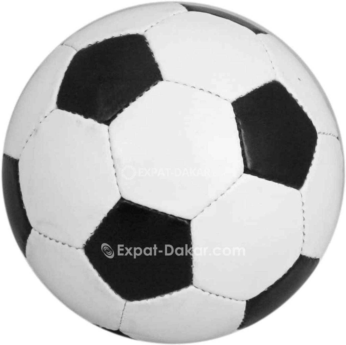 Ballon de football noir et blanc 46 cm - Grabo par 4,50 €