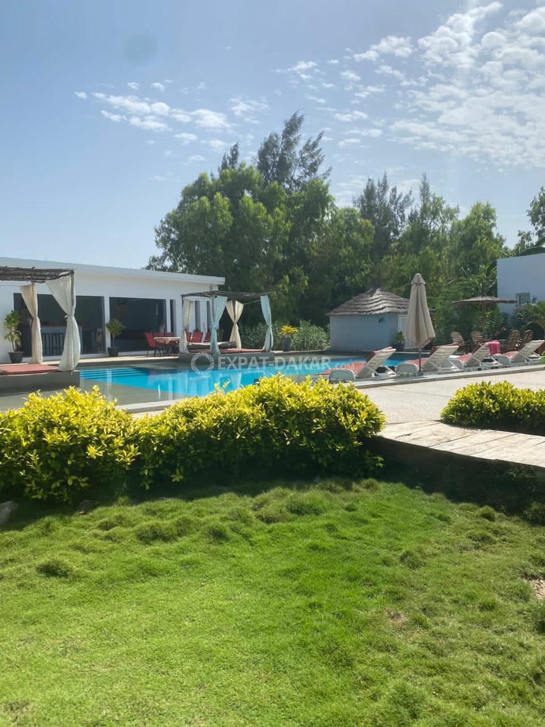 MAGNIFIQUE VILLA A VENDRE AU LAC Lac Rose ExpatDakar