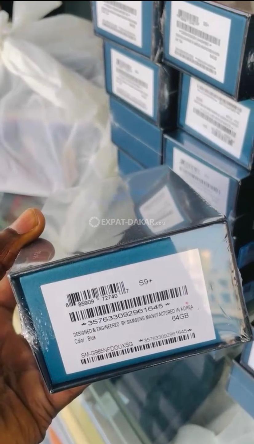 Samsung Galaxy s9 plus scelle 64go