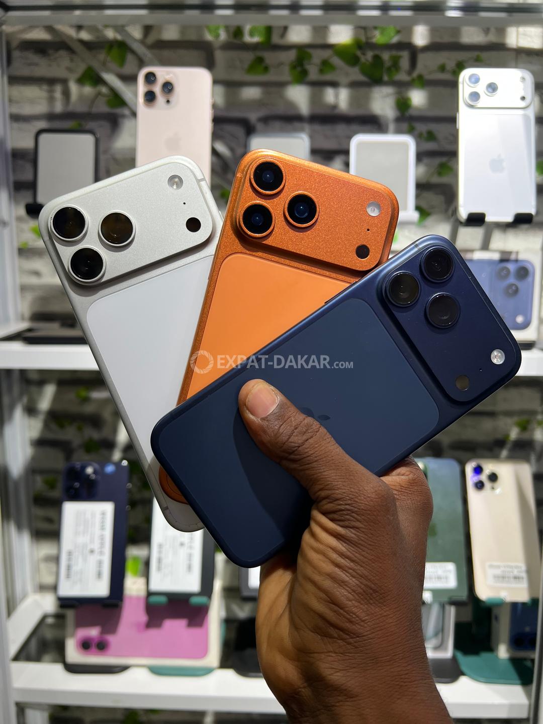 Apple iPhone 17 Pro max Silver Orange Bleu