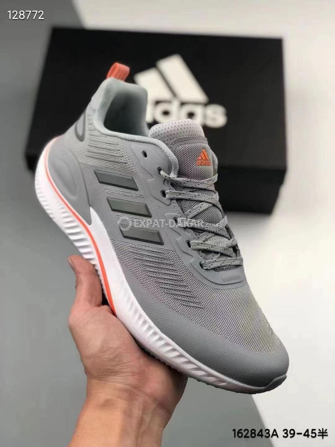 Boutique hotsell adidas dakar
