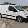 Citroën Jumpy utilitaire blanc robuste espace thumb 2