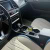 Voiture automatique cuir beige siège spacieux écran tactile thumb 1
