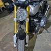 Bmw r nine t 1200 thumb 1