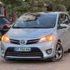 Toyota verso 7 place 2016 thumb 1