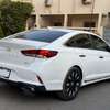 Hyundai sonata sport thumb 2