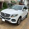 Mercedes GLE 350 4Matic 2017 SUV blanc puissant thumb 6