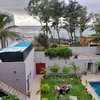 Villa de Prestige avec Vue Mer à Yoff Virage thumb 3