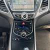 Hyundai Elantra thumb 7