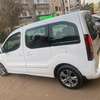 PEUGEOT PARTNER TEPEE thumb 2