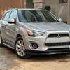 Mitsubishi Outlander Sport thumb 1