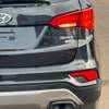 Hyundai santafe 2018 thumb 10