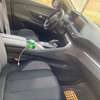 Peugeot 3008 2019 thumb 3
