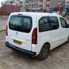 Peugeot partner 5 places Clim thumb 4