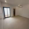 Appartement f4 neuf à louer au point e thumb 2