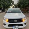 Location pick-up Toyota Hilux nouveau modèle by cfao thumb 1