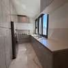 Appartement f3 à louer au point e thumb 1