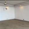 F5 a louer au plateau thumb 3