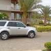 Location ford escape thumb 1