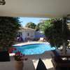 Villa à Ngaparou quartier très prisé thumb 1