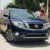 Nissan Pathfinder 7 Places thumb 0