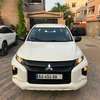 Mitsubishi L200 double cabine 2020 thumb 0