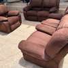 Salon 6 place venant thumb 0