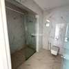Duplex haut standing à louer vide aux Almadies thumb 7
