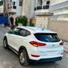 Hyundia tucson thumb 2