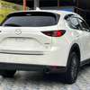 Mazda CX-5 SUV blanc feux LED jantes noires thumb 4