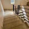 BEL APPARTEMENT F4 A LOUER thumb 7