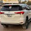 Toyota fortuner 2018 thumb 9