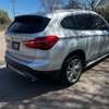 BMW X1 thumb 12