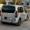 Peugeot partner 2017 thumb 8