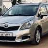 Toyota verso 2011 thumb 8