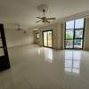 Appartement lumineux F4 à louer almadies thumb 8