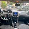 Peugeot 2008 thumb 7