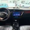Toyota auris Anne 2015 thumb 4