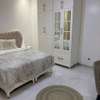 Chic appartement meublé thumb 5