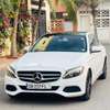 Mercedes benz c300 New présidentiel thumb 0