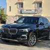 BMW 2019 thumb 2
