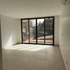 Point E  Apartement moderne a louer 3 chambres thumb 6