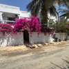 Villa à louer Ngor Almadie acoté du casino cap vert thumb 0