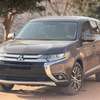 Mitsubishi OUTLANDER 7place Année 2018 thumb 2