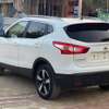 Nissan qashqai  2016 thumb 4