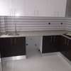 Appartement de 3 chambres a Sicap Karak thumb 1
